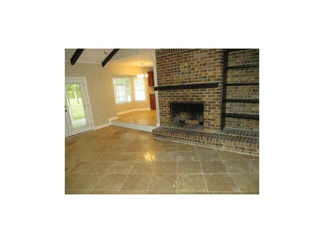 Foto del edificio - 2366 Fairview Rd SE