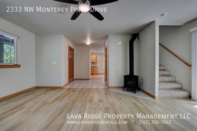 Building Photo - 2333 NW Monterey Pines Dr