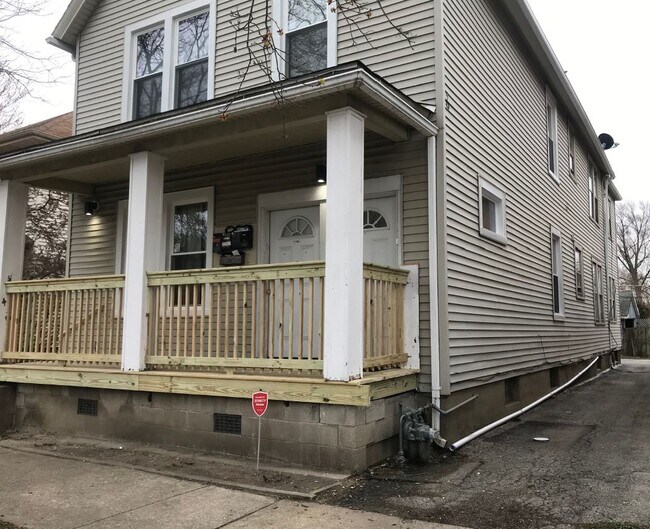 Foto del edificio - 2519 Lewis St