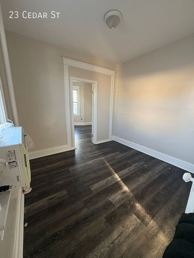Photo - 23 Cedar St-