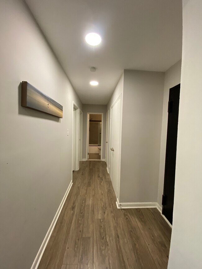 Foto del edificio - 4345 IVYMOUNT Ct