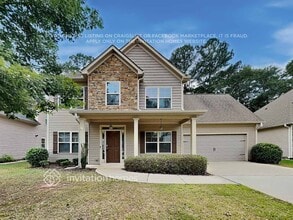 Building Photo - 193 Fairway Dr