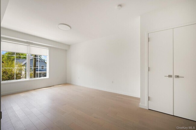 Foto del edificio - 7 S Highland Ave