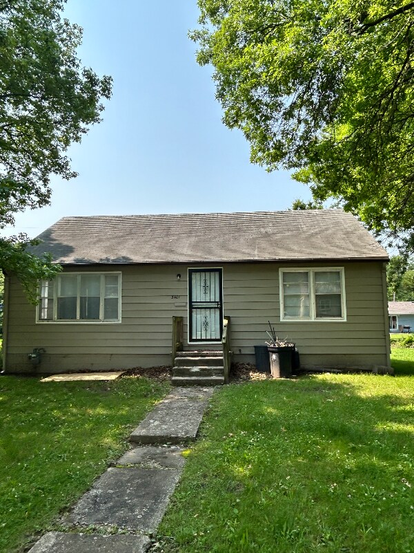 Foto principal - 3401 Georgia Ave
