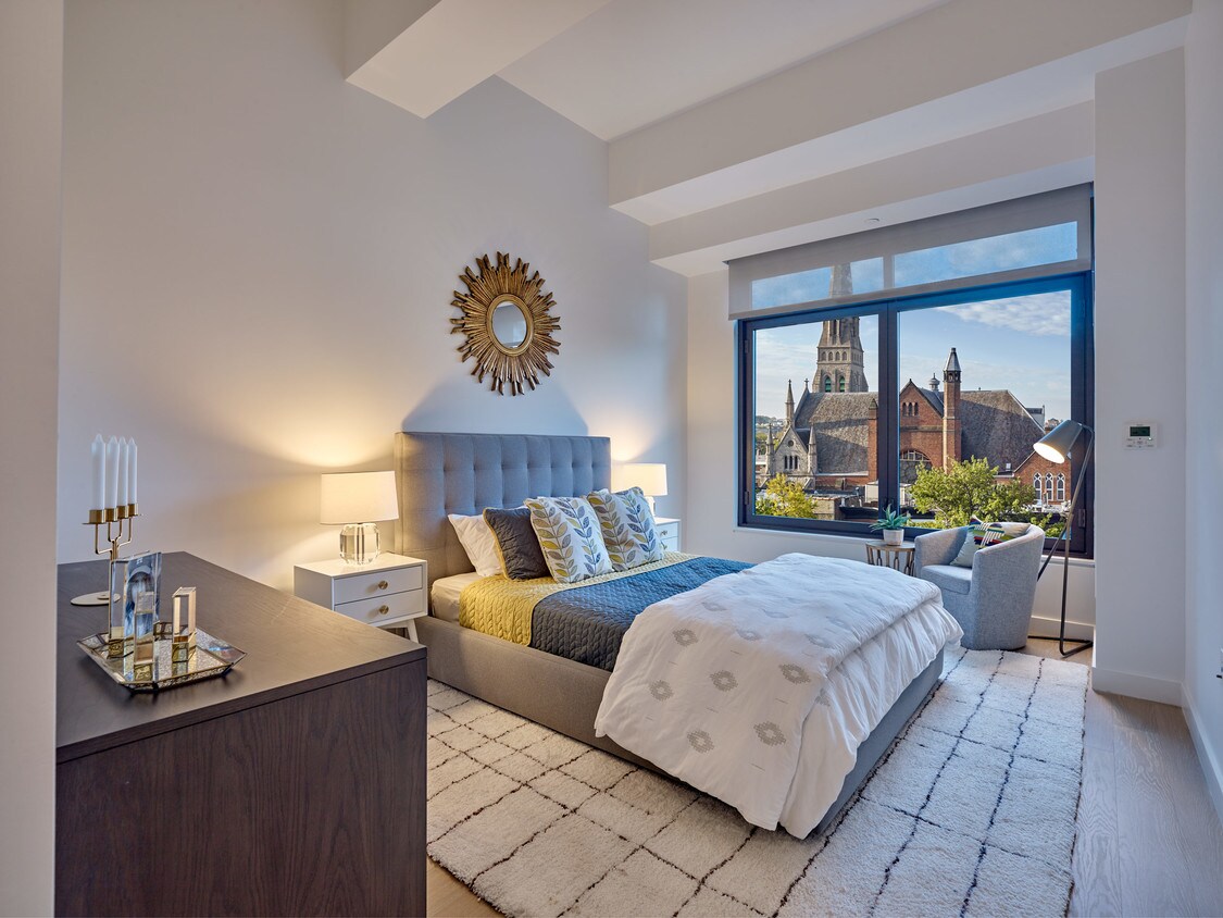 Bedroom - 800 Union St