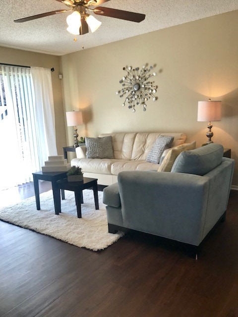 Building Photo - Belmont Place