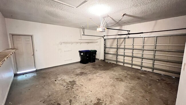 Foto del edificio - BEAUTIFUL 3 Bed and 2 Bath home in APOPKA!!