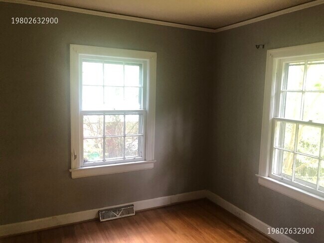 Building Photo - 1416 Ivey Drive
