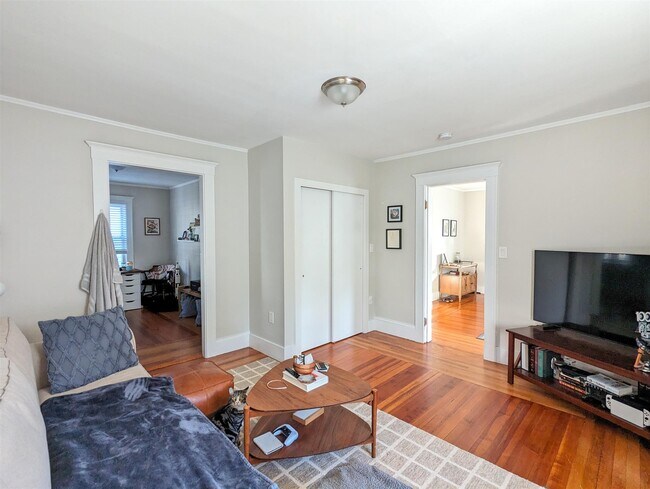 Foto del edificio - 28 Fairmount Ave