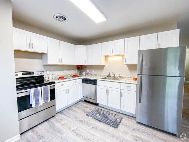 Building Photo - Catalpa Crossing Apartments