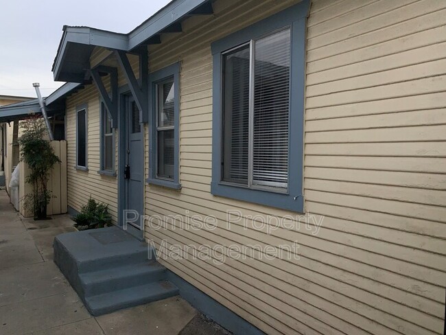 Building Photo - 505 S Myers St