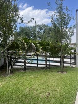 Foto del edificio - 4109 N Oaks Pl