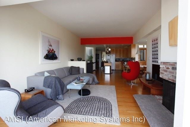Building Photo - 4 br, 2 bath House - 294 Liberty