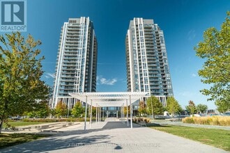 Building Photo - 17-117 Zorra St