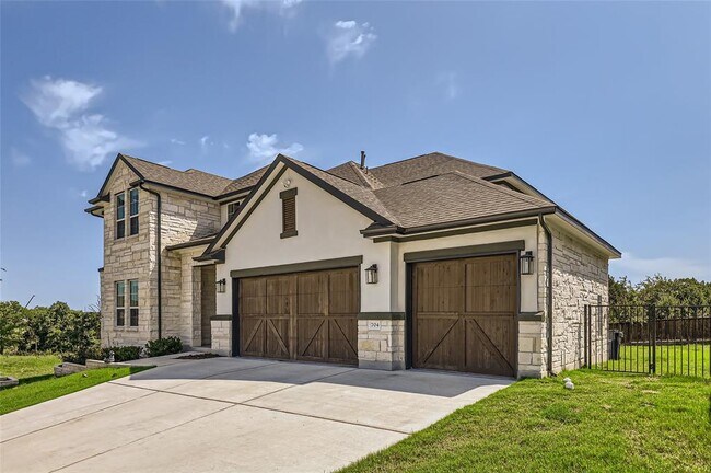 Building Photo - 704 Palamos Dr