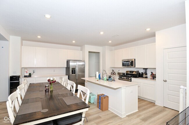 Building Photo - 2138 Ryder Pl