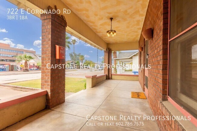 Building Photo - Charming 3-bedroom, 1-bathroom 1920 bungal...