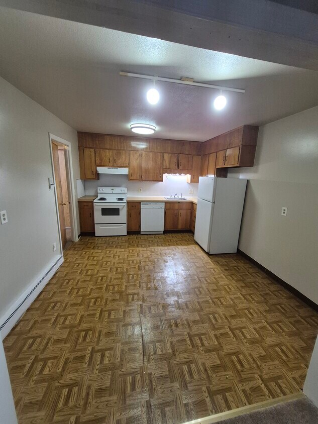 Foto principal - 560 Prospect St