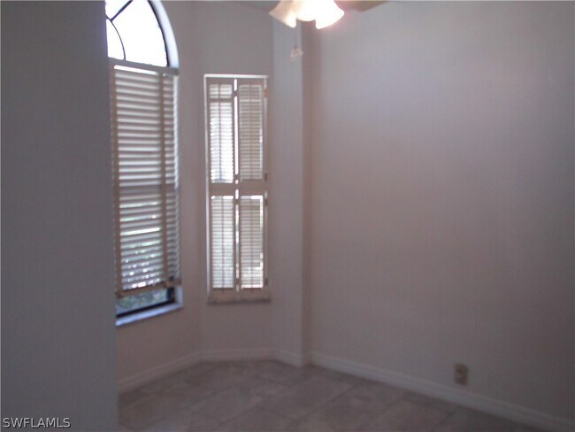 Building Photo - 13179 Brookshire Lake Blvd