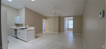 Building Photo - 822 SW 47th Terrace