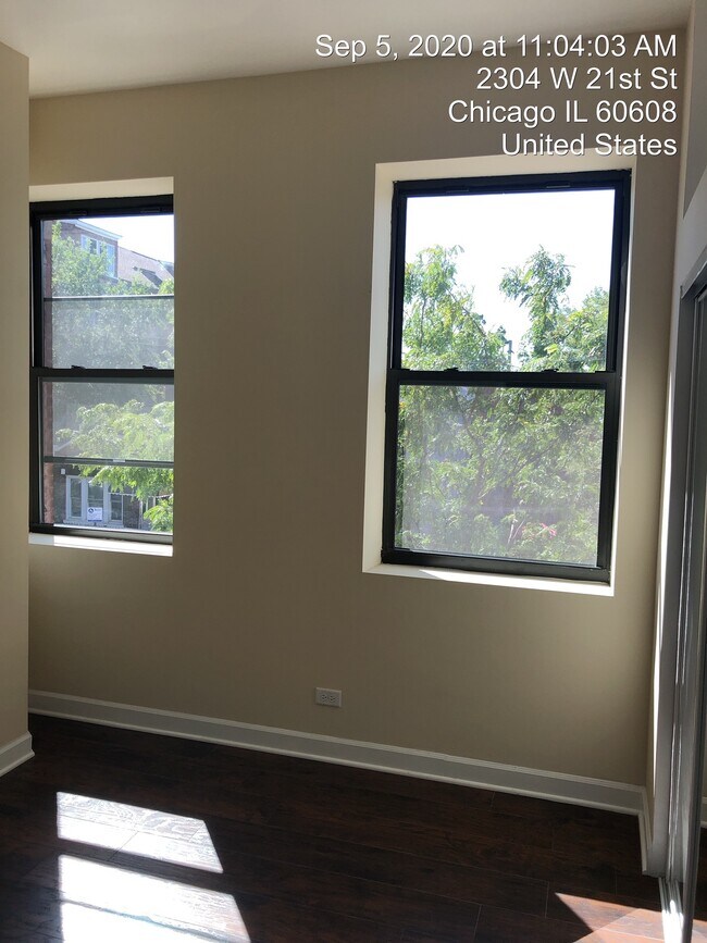 Foto del edificio - 2258 W 21st St