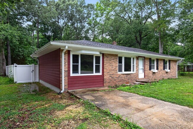 Foto del edificio - 21465 Indian Bridge Rd