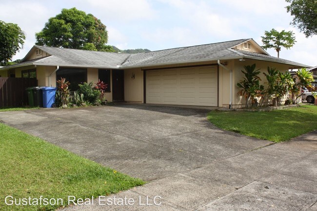 Building Photo - 1095 Lunaanela St