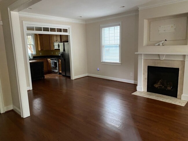 Foto del edificio - 945 Longley Ave NW
