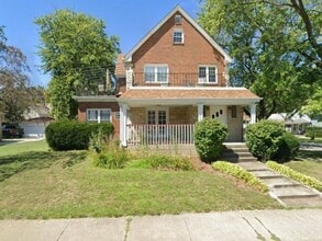 Building Photo - 918 N 5th Ave