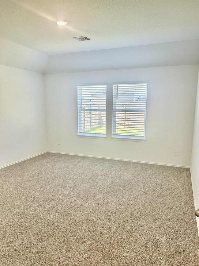 Foto del edificio - 1002 Muscadine Vine Ln
