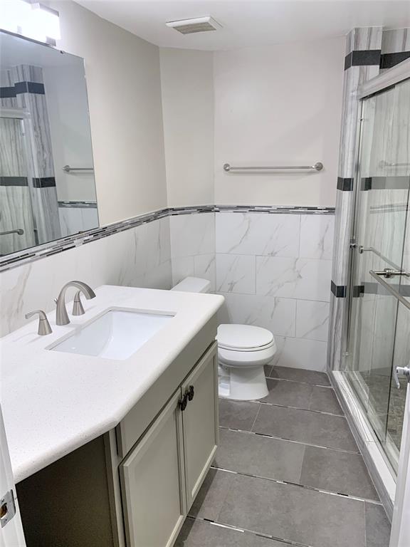 Foto del edificio - 113 Pacific St