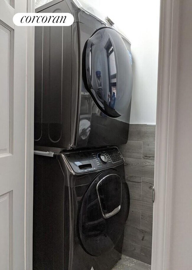 Foto del edificio - 582 E 28th St