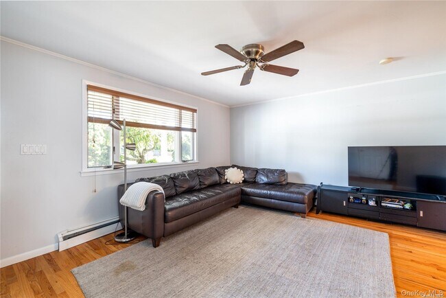 Foto del edificio - 138 N Forest Ave