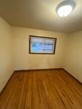 Building Photo - 7825 W Hampton Ave