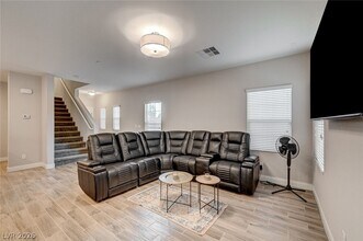 Building Photo - 277 Persistence Ct
