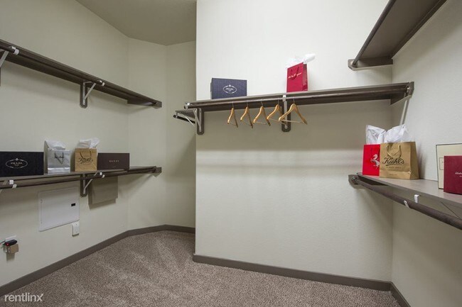 Foto del edificio - 1550 West Grand Parkway South