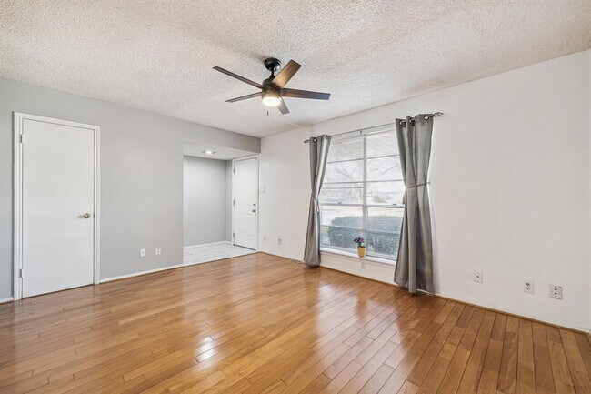 Building Photo - 10454 Hammerly Blvd