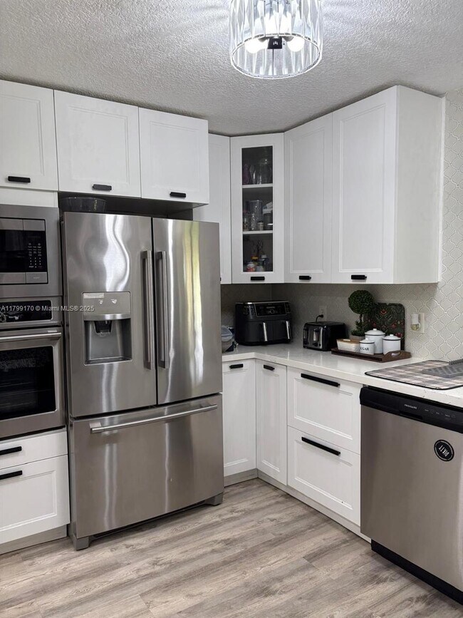 Foto del edificio - 1430 SW 109th Way