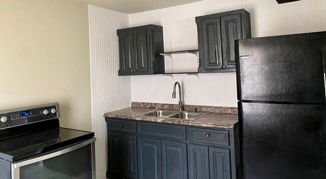 Foto del edificio - 306 E 31st St