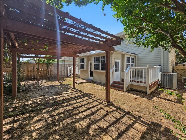 Building Photo - 19323 Cypress Peak Ln