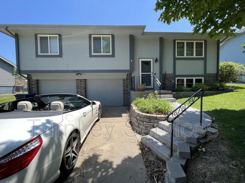 Foto principal - 13309 S 35th Ave