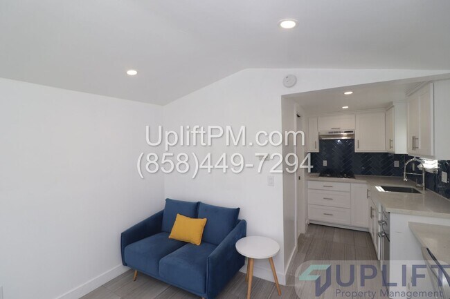 Foto del edificio - Modern Studio W/ patio
