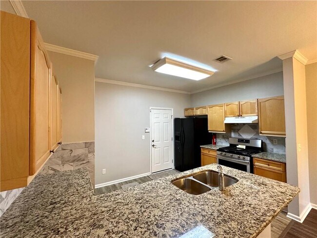 Foto del edificio - 4163 Rogers Creek Ct