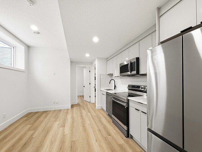 Photo du bâtiment - 4125R-41217 Avenue SW