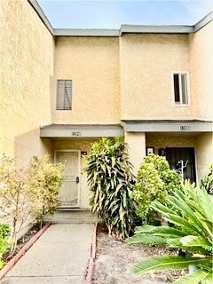 Building Photo - 13946 Sandy Way