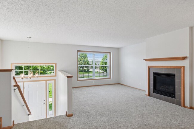 Building Photo - 15146 Fanning Dr N
