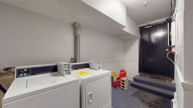 Foto del edificio - 513 Beacon St