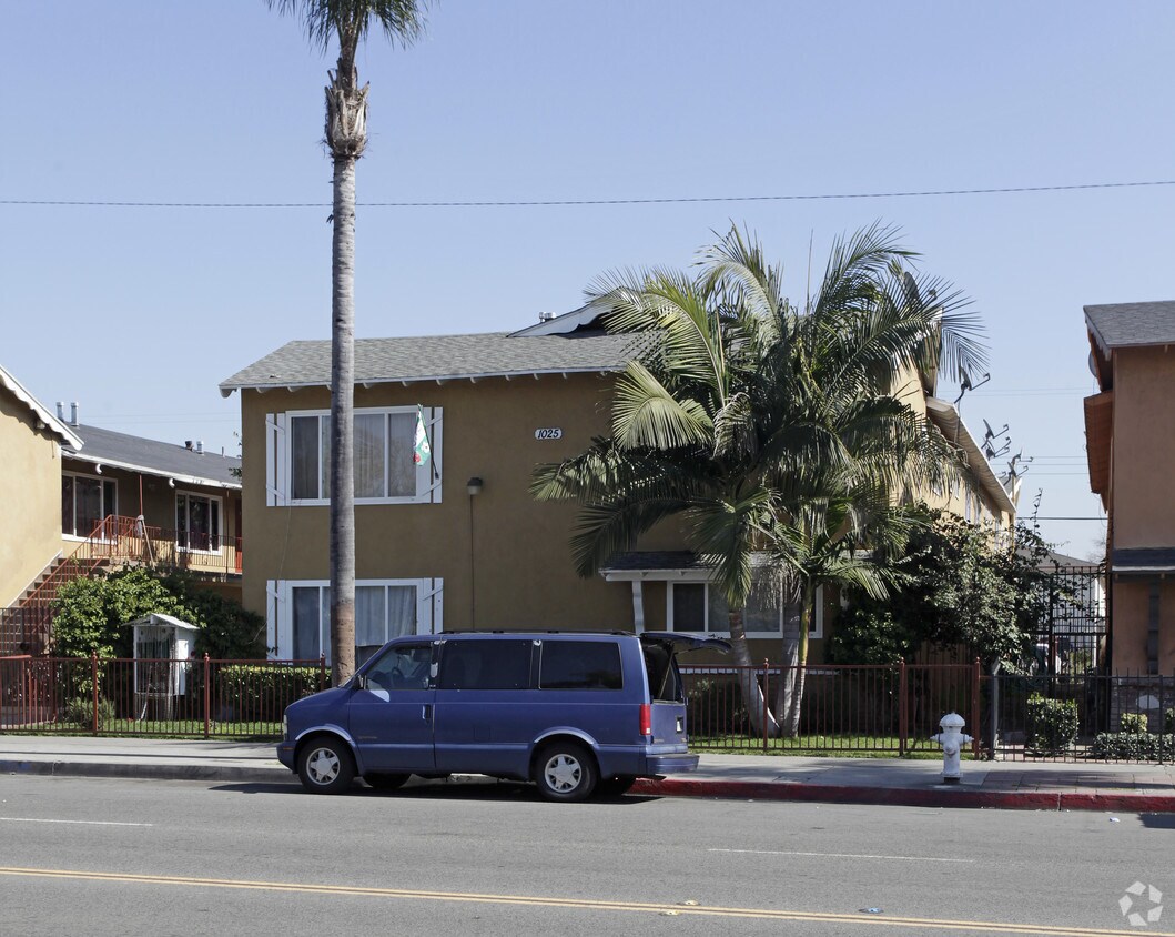 Foto principal - 1025 S Standard Ave