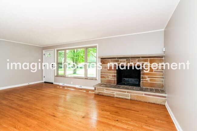 Building Photo - 1540 8 Mile Road