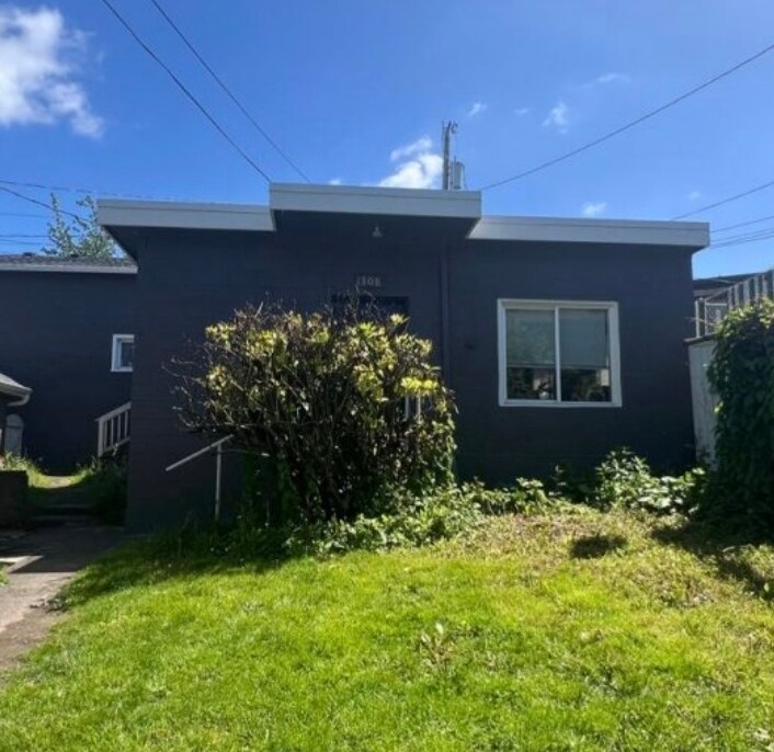 Foto principal - 1308 Billy Frank Jr St